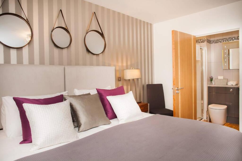 Stylish And Central Two Bedroom & Two Bathroom Apartment With Free Parking Экстерьер фото